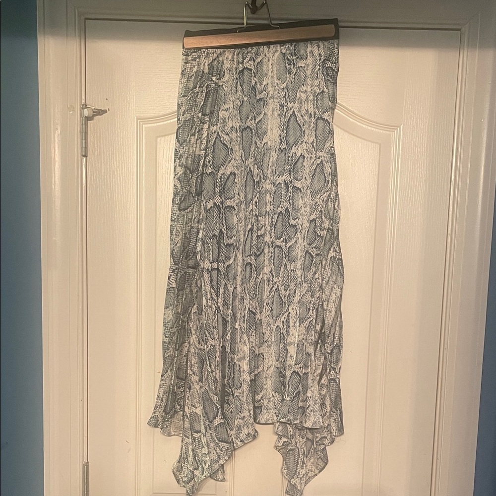 Elegant Snake Print Maxi Skirt